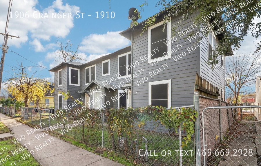 Photo - 1906 Grainger St-1910