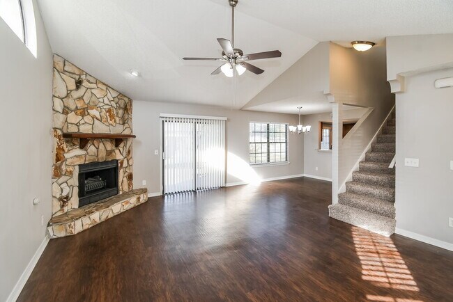 Foto del edificio - 9727 Villiers Dr S