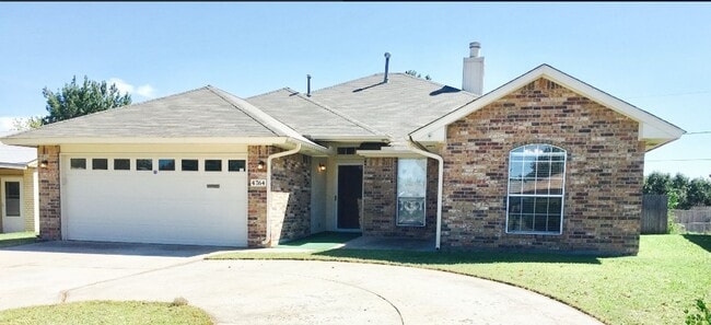 Beautifully Updated 3 Bedroom, 2 Bath Home... - Beautifully Updated 3 Bedroom, 2 Bath Home...