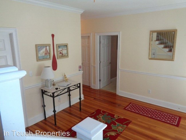 Foto del edificio - 4 br, 3 bath House - 531 Teresa Dr