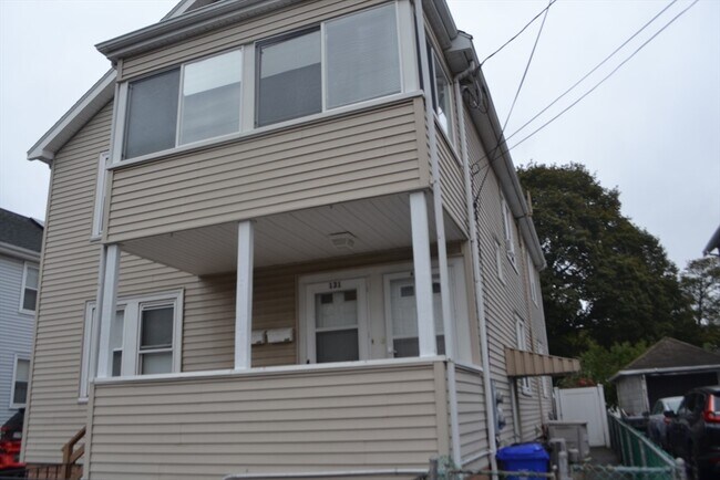 Foto del edificio - 131-131 Columbia St