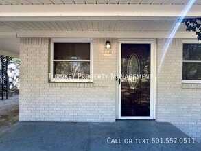 Building Photo - 1011 Edgehill