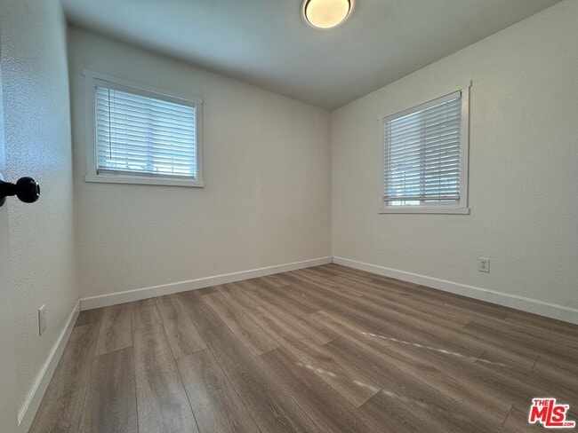 Building Photo - 328 W Ball Rd