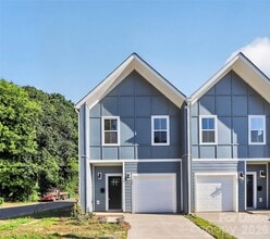 Building Photo - 337 N Hoskins Rd