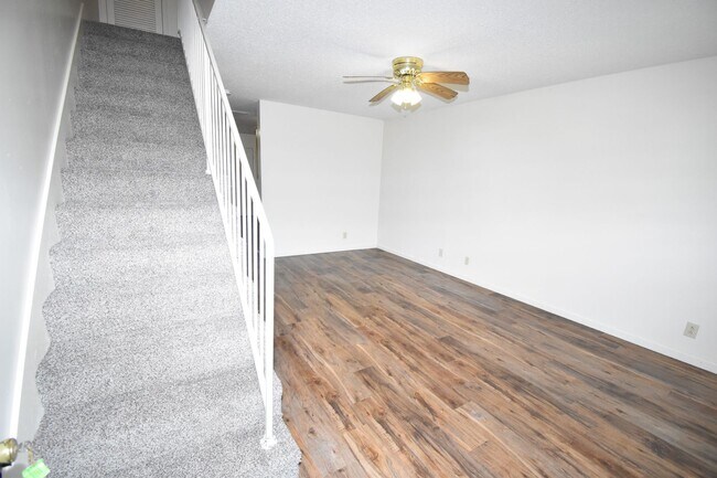 Building Photo - Forbes Avenue-248