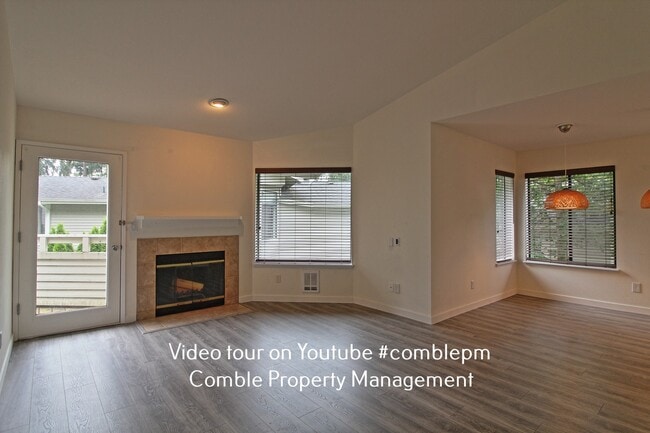 Building Photo - Redmond Condo for Rent