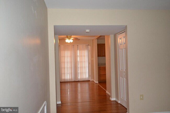 Foto del edificio - 619 4th St