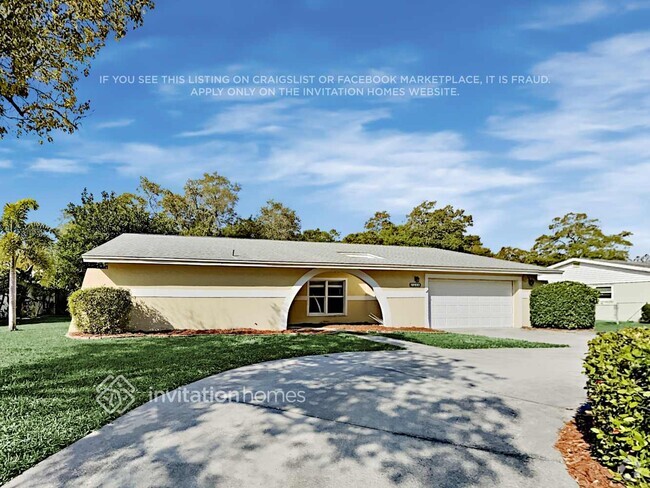 Building Photo - 7210 Meadowbrook Dr