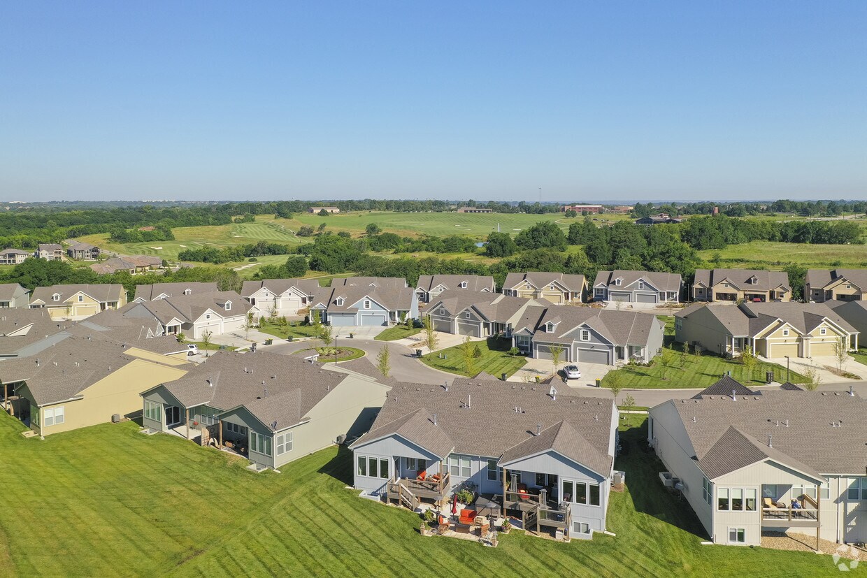 The Fairways Villas at City Center Apartments 8891 Mill Creek Rd Lenexa, KS