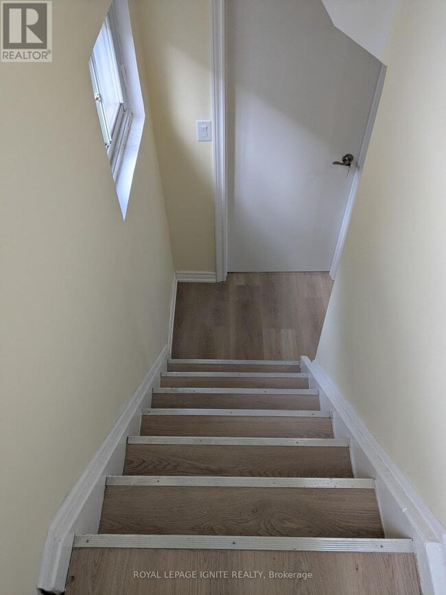 Photo du bâtiment - 15 Beacham Crescent