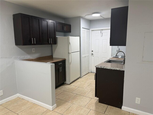 Foto del edificio - 1270 NW 9th St