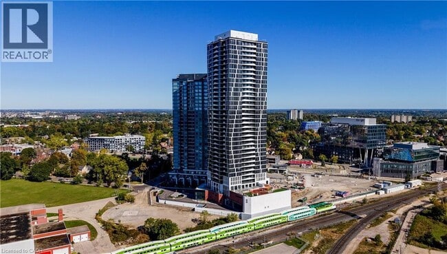 Photo du bâtiment - 25 Wellington St S