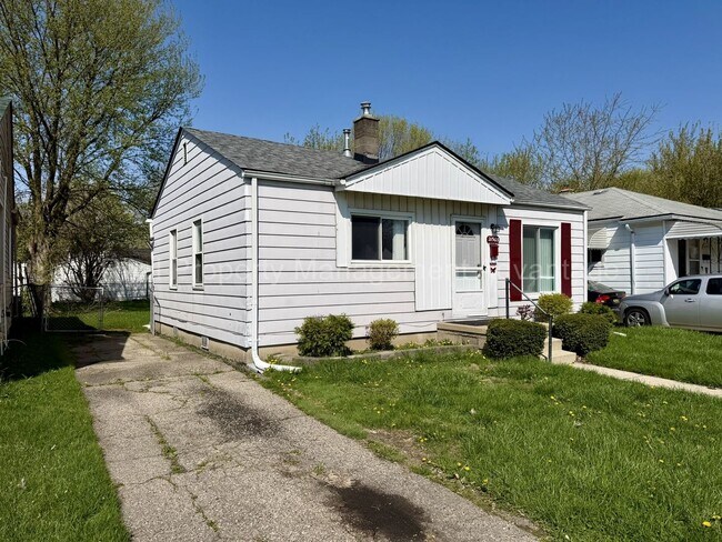 Foto del edificio - Meticulously Maintained 2 Bedroom Ranch with Large Backyard!