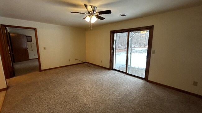 Foto del edificio - 916 Kings Rd