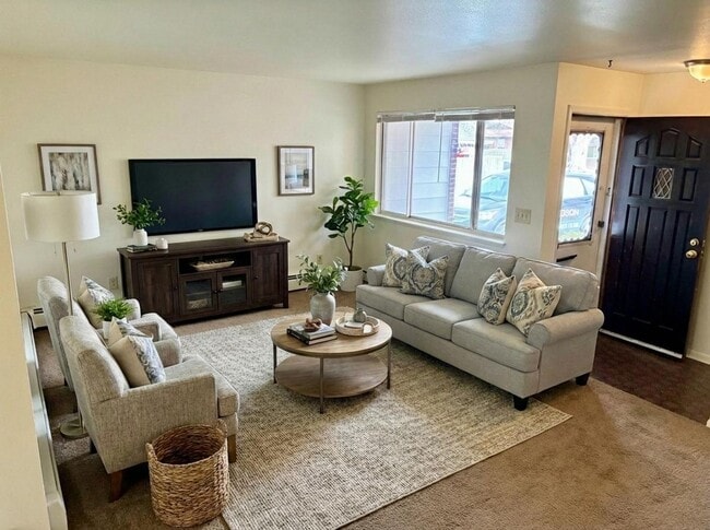 Building Photo - 1201 Baker St