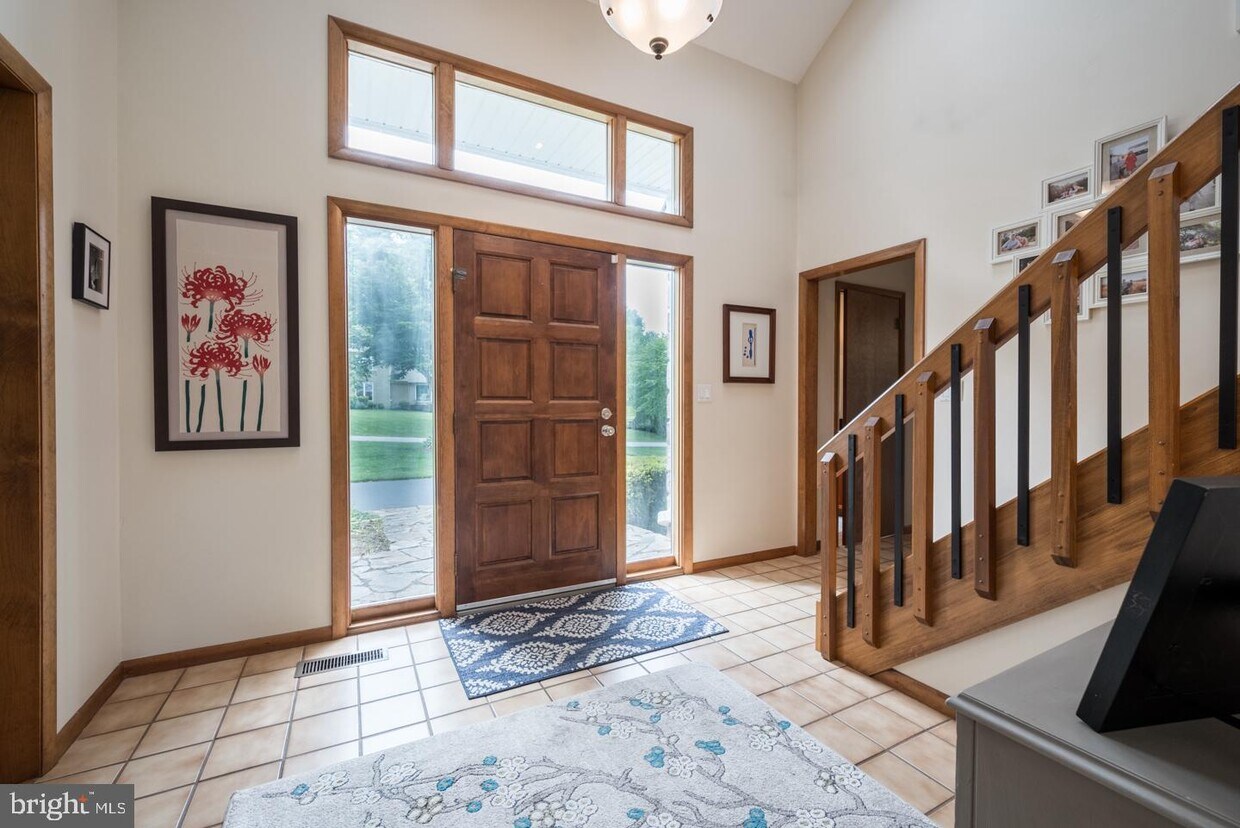 Foto principal - 1005 Mather Ln