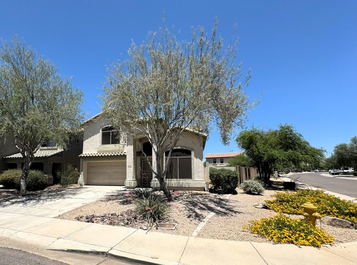 2506 W White Feather Ln, Phoenix, AZ 85085 House Rental in Phoenix