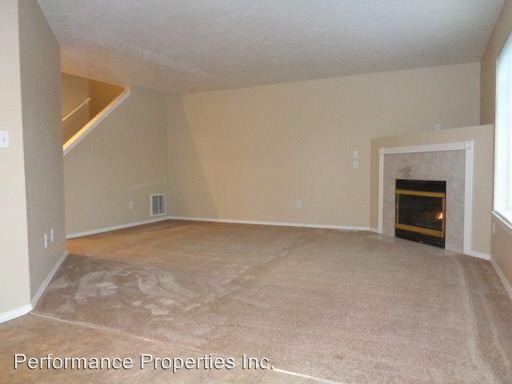 Building Photo - 15736 NE Milton Pl
