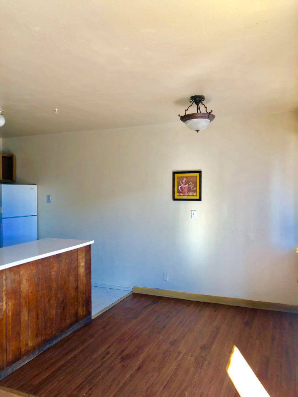Foto del edificio - 1263 S Arlington Ave