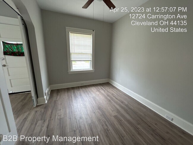 Building Photo - 3 br, 1 bath House - 12720 Carrington Ave.