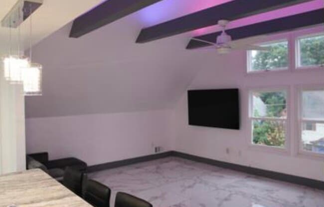 Building Photo - 23 North St