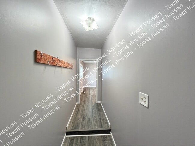 Building Photo - 311 Herkimer St