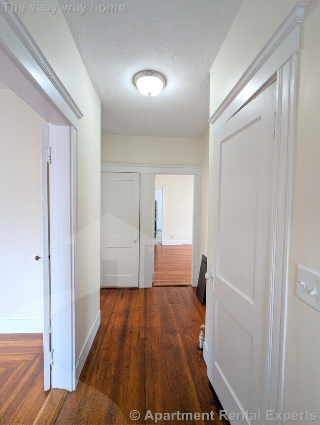 Foto del edificio - Somerville/Teele Square 3 Bedroom for $3300