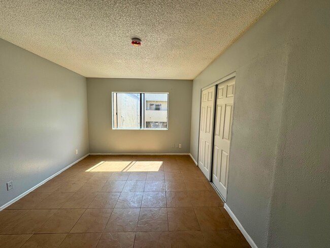 Building Photo - 14810 Parthenia St