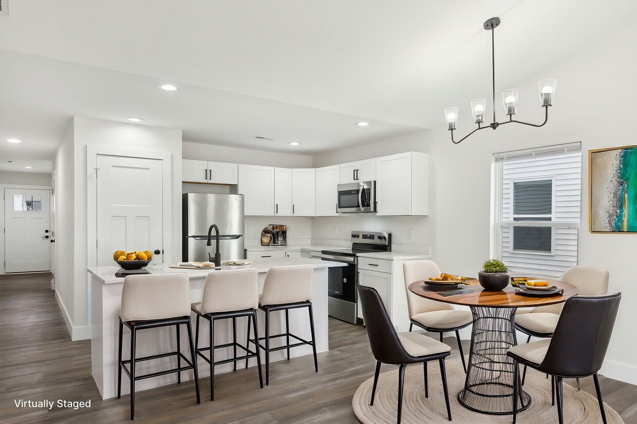 Foto principal - 4029 Cedar Fls Ln