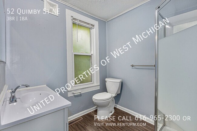 Building Photo - Tours Estimated to Begin 10/29 | Charming ...