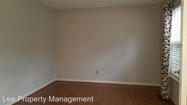 Building Photo - 4 br, 2.5 bath House - 16 Evans Grove Drive
