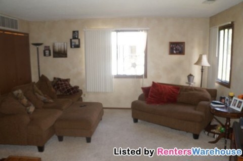Building Photo - 6515 84th Ct N