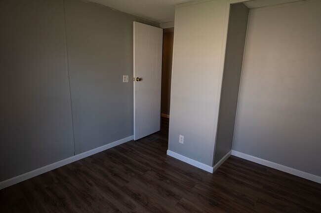 Foto del edificio - 128 Shady St