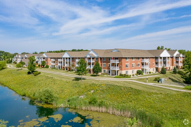 Building Photo - Highlands at Wildwood Lake Apartments 55+