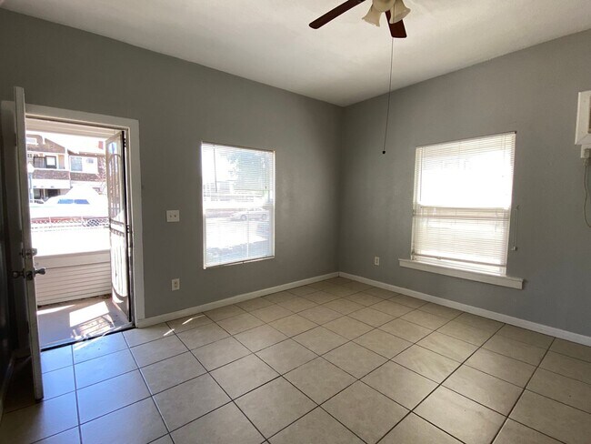 Foto del edificio - Studio Apartment in Downtown Stockton