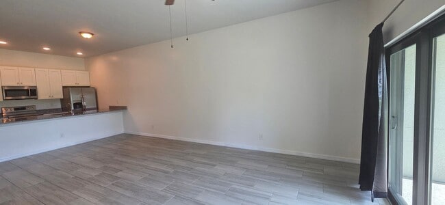 Foto del edificio - Duplex for rent