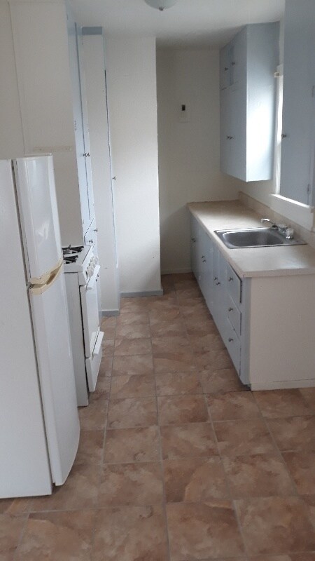 Foto del edificio - 2710 8th Ave