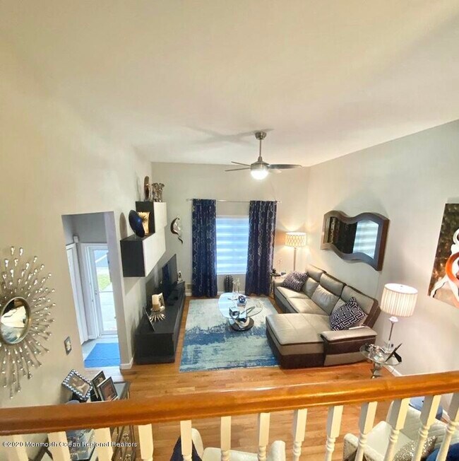 283 Clubhouse Dr, Middletown, NJ 07748 Condo for Rent in Middletown