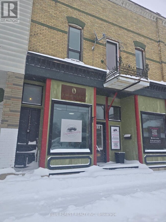 Building Photo - 213 Furnival Rd