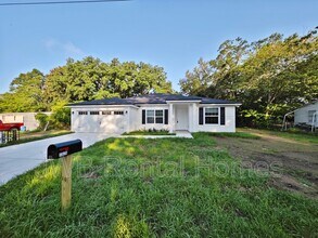 Building Photo - 13638 Hollings St