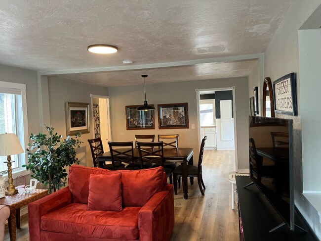 Building Photo - 111 McDowell St