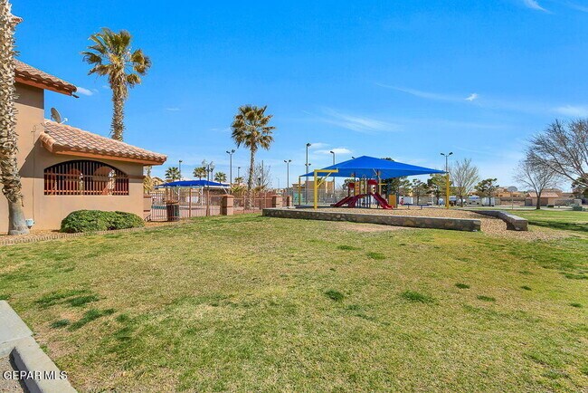 Foto del edificio - 11661 Sugar Bay Way