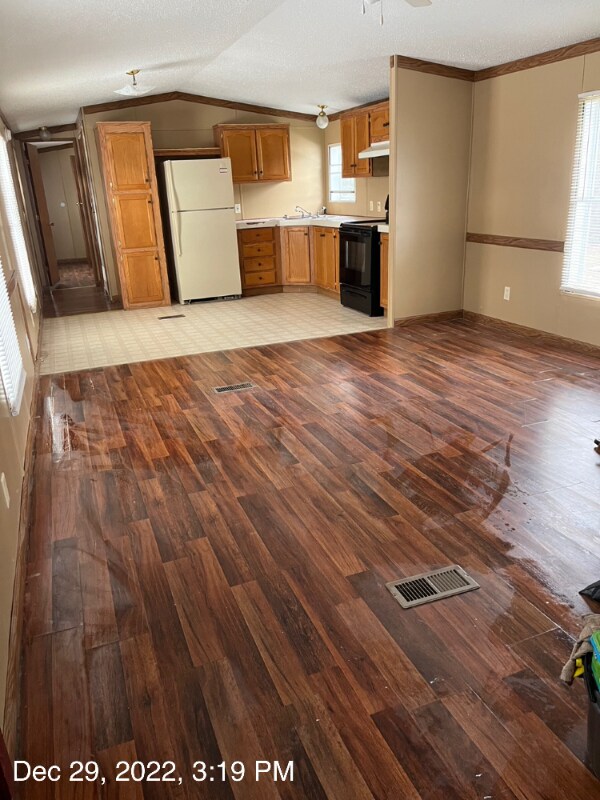 6810 Frogtown Rd, Hermitage, PA 16148 House Rental in Hermitage, PA