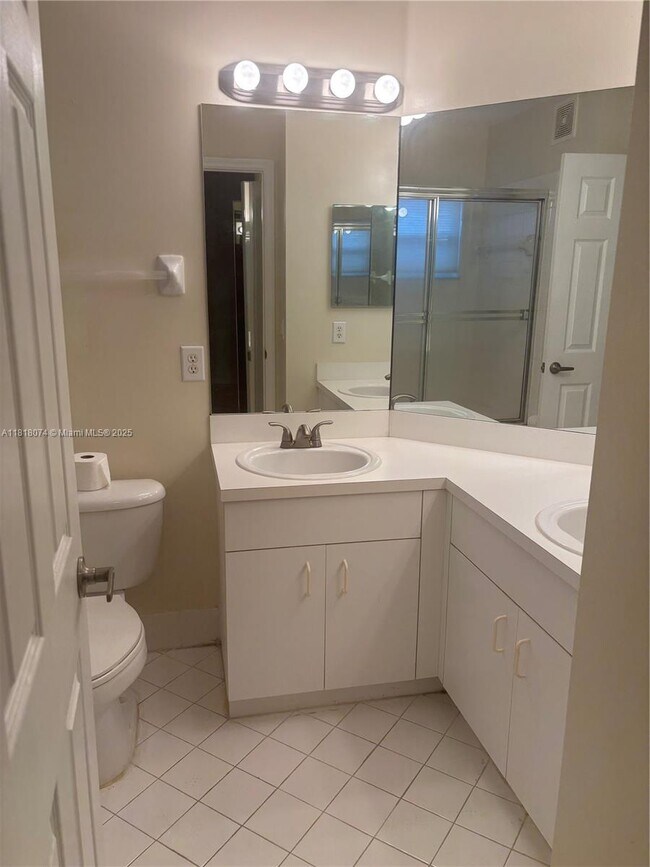 Foto del edificio - 2198 NW 171st Ave