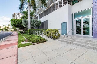 Building Photo - 6305 Indian Creek Dr