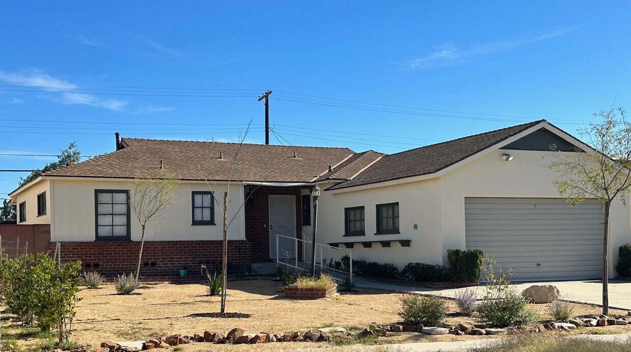 27 Apartments for Rent in North Hills, CA Westside Rentals