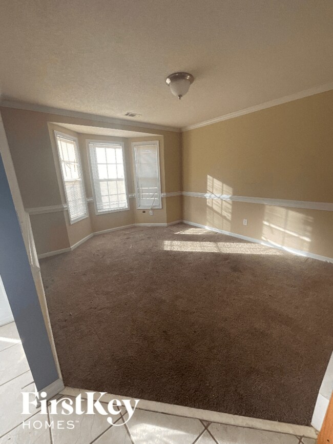 Building Photo - 3380 Meadovista Dr
