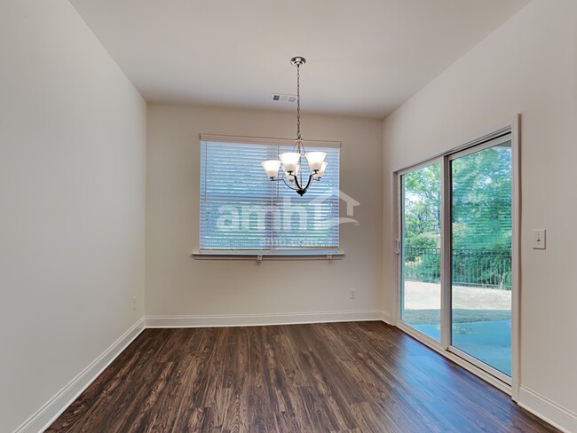 Building Photo - 4301 Spregan Way