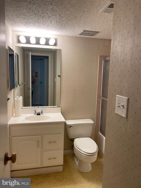 Foto del edificio - 11837 Shire Ct