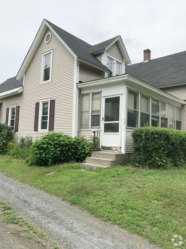 Student Apartments For Rent in Brownsville, VT 1 Rentals
